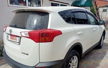 Toyota RAV4, 2014 год, 2 350 000 рублей, 6 фотография