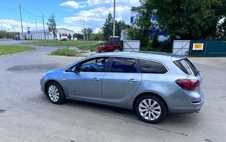 Opel Astra J, 2012 год, 800 000 рублей, 5 фотография