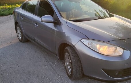 Renault Fluence I, 2010 год, 650 000 рублей, 2 фотография