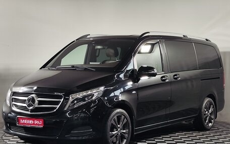 Mercedes-Benz V-Класс, 2016 год, 4 550 000 рублей, 1 фотография