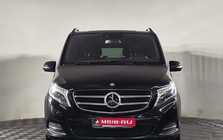 Mercedes-Benz V-Класс, 2016 год, 4 550 000 рублей, 2 фотография