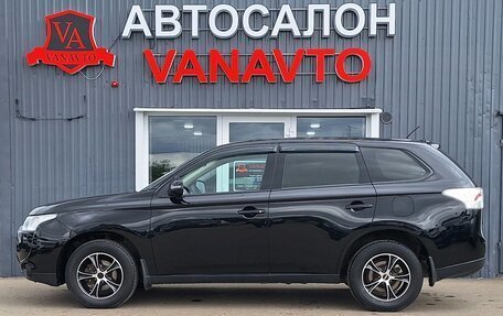 Mitsubishi Outlander III рестайлинг 3, 2012 год, 1 770 000 рублей, 4 фотография