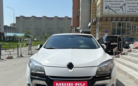 Renault Megane III, 2012 год, 700 000 рублей, 3 фотография