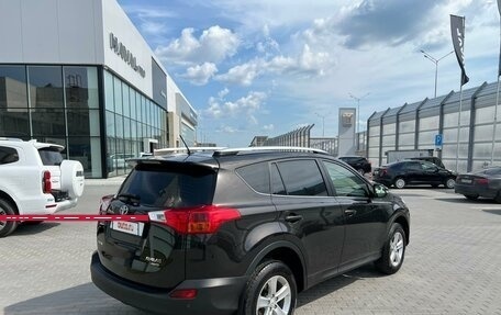 Toyota RAV4, 2014 год, 1 700 000 рублей, 5 фотография