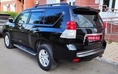 Toyota Land Cruiser Prado 150 рестайлинг 2, 2010 год, 3 490 000 рублей, 6 фотография