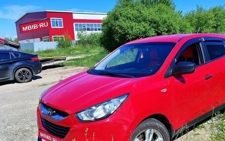 Hyundai ix35 I рестайлинг, 2013 год, 1 390 000 рублей, 4 фотография