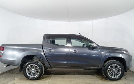 Mitsubishi L200 IV рестайлинг, 2019 год, 2 499 000 рублей, 4 фотография