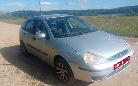 Ford Focus IV, 2002 год, 285 000 рублей, 3 фотография