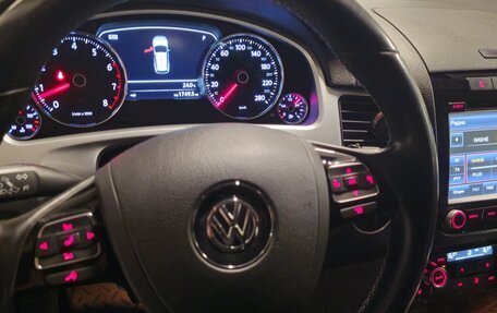 Volkswagen Touareg III, 2013 год, 2 680 000 рублей, 3 фотография