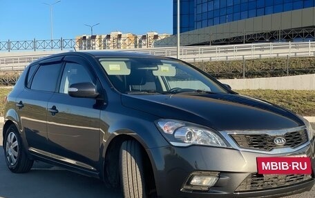 KIA cee'd I рестайлинг, 2010 год, 840 000 рублей, 4 фотография