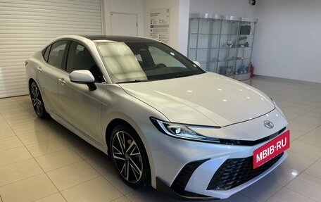 Toyota Camry, 2024 год, 4 600 000 рублей, 3 фотография