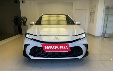 Toyota Camry, 2024 год, 4 600 000 рублей, 2 фотография