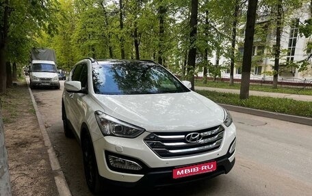 Hyundai Santa Fe III рестайлинг, 2013 год, 2 200 000 рублей, 1 фотография