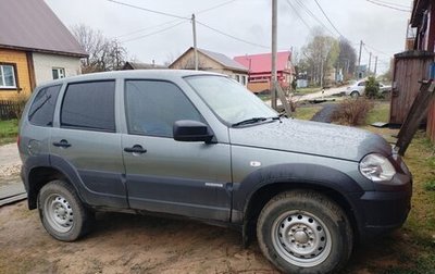 Chevrolet Niva I рестайлинг, 2018 год, 860 000 рублей, 1 фотография