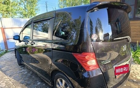 Honda Freed I, 2011 год, 1 350 000 рублей, 4 фотография