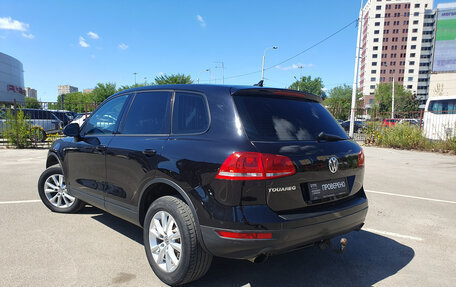 Volkswagen Touareg III, 2010 год, 2 222 000 рублей, 7 фотография