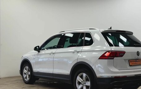 Volkswagen Tiguan II, 2021 год, 3 390 000 рублей, 12 фотография