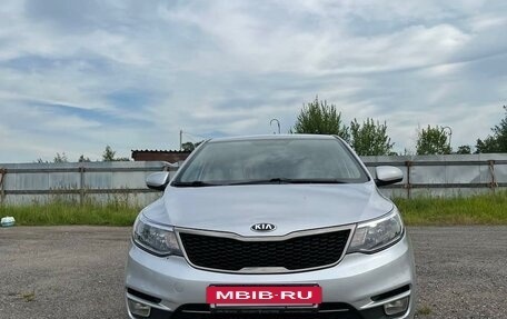 KIA Rio III рестайлинг, 2017 год, 1 290 000 рублей, 3 фотография