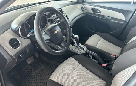 Chevrolet Cruze II, 2011 год, 820 000 рублей, 8 фотография