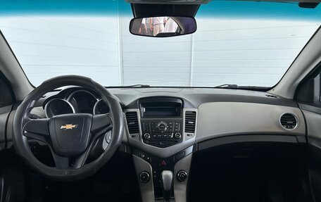 Chevrolet Cruze II, 2011 год, 820 000 рублей, 21 фотография