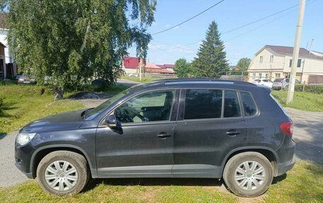 Volkswagen Tiguan I, 2010 год, 850 000 рублей, 8 фотография