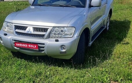 Mitsubishi Pajero III рестайлинг, 2006 год, 1 330 000 рублей, 1 фотография