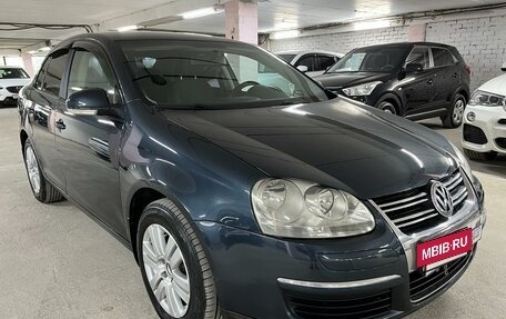 Volkswagen Jetta VI, 2006 год, 625 000 рублей, 2 фотография