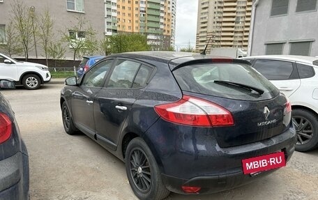 Renault Megane III, 2013 год, 900 000 рублей, 3 фотография