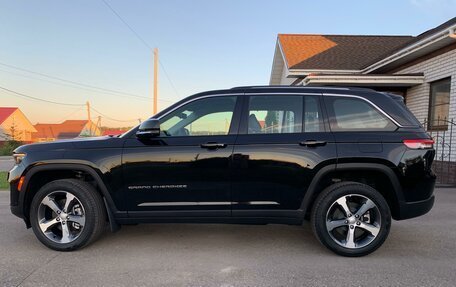 Jeep Grand Cherokee, 2023 год, 7 999 000 рублей, 9 фотография