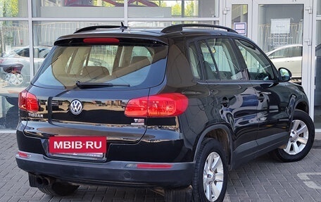 Volkswagen Tiguan I, 2011 год, 1 170 000 рублей, 2 фотография