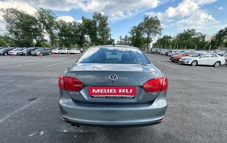 Volkswagen Jetta VI, 2014 год, 985 000 рублей, 7 фотография