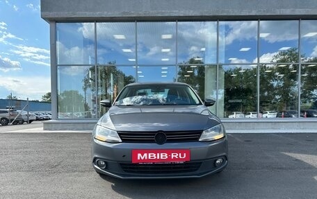 Volkswagen Jetta VI, 2014 год, 985 000 рублей, 2 фотография