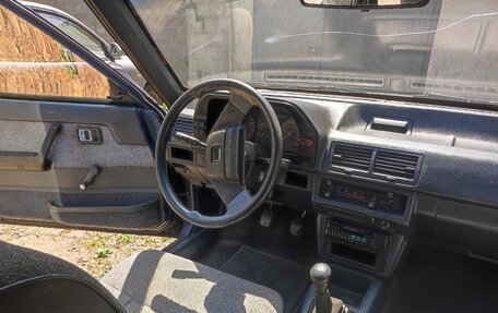 Mazda 626, 1986 год, 190 000 рублей, 8 фотография