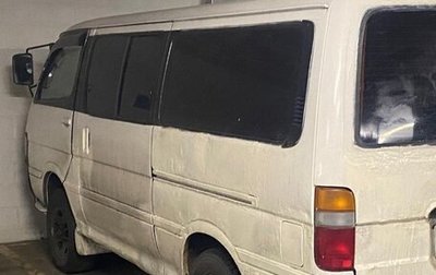 Toyota HiAce H100, 2000 год, 250 000 рублей, 1 фотография