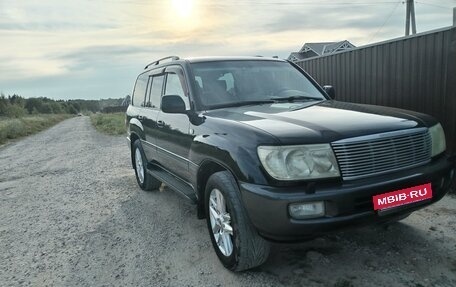 Toyota Land Cruiser 100 рестайлинг 2, 2005 год, 2 100 000 рублей, 2 фотография