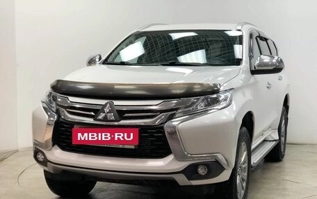 Mitsubishi Pajero Sport III рестайлинг, 2018 год, 2 550 000 рублей, 1 фотография