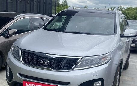 KIA Sorento II рестайлинг, 2014 год, 2 365 000 рублей, 2 фотография