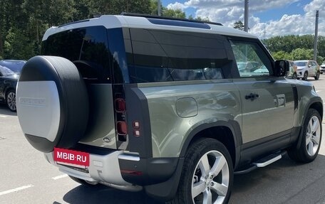 Land Rover Defender II, 2021 год, 7 990 000 рублей, 3 фотография