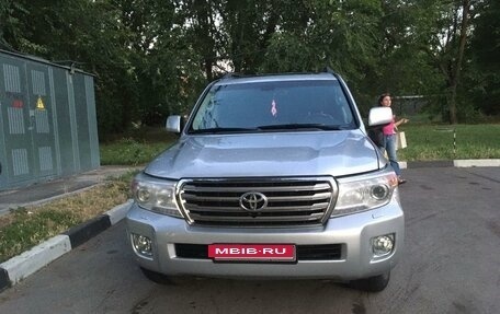 Toyota Land Cruiser 200, 2012 год, 3 600 000 рублей, 2 фотография