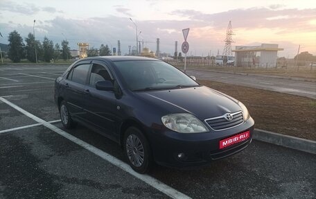 Toyota Corolla, 2004 год, 493 000 рублей, 1 фотография