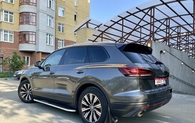 Volkswagen Touareg III, 2018 год, 4 990 000 рублей, 1 фотография