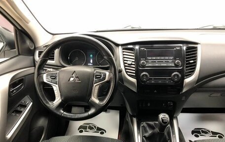 Mitsubishi Pajero Sport III рестайлинг, 2018 год, 2 550 000 рублей, 17 фотография