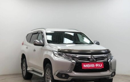 Mitsubishi Pajero Sport III рестайлинг, 2018 год, 2 550 000 рублей, 20 фотография