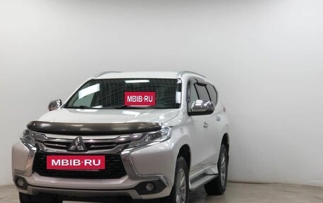 Mitsubishi Pajero Sport III рестайлинг, 2018 год, 2 550 000 рублей, 21 фотография