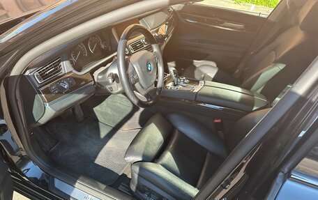 BMW 7 серия, 2011 год, 2 600 000 рублей, 6 фотография