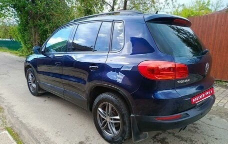 Volkswagen Tiguan I, 2011 год, 980 000 рублей, 6 фотография