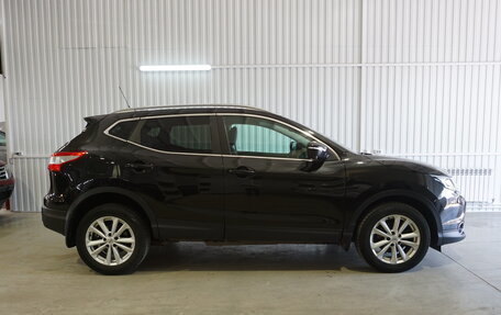 Nissan Qashqai, 2014 год, 1 590 000 рублей, 2 фотография