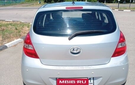 Hyundai i20 IB рестайлинг, 2010 год, 790 000 рублей, 2 фотография