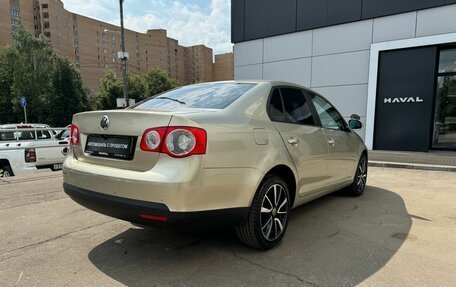 Volkswagen Jetta VI, 2008 год, 550 000 рублей, 6 фотография