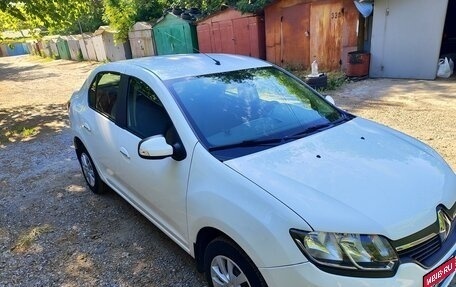 Renault Logan II, 2016 год, 979 000 рублей, 2 фотография